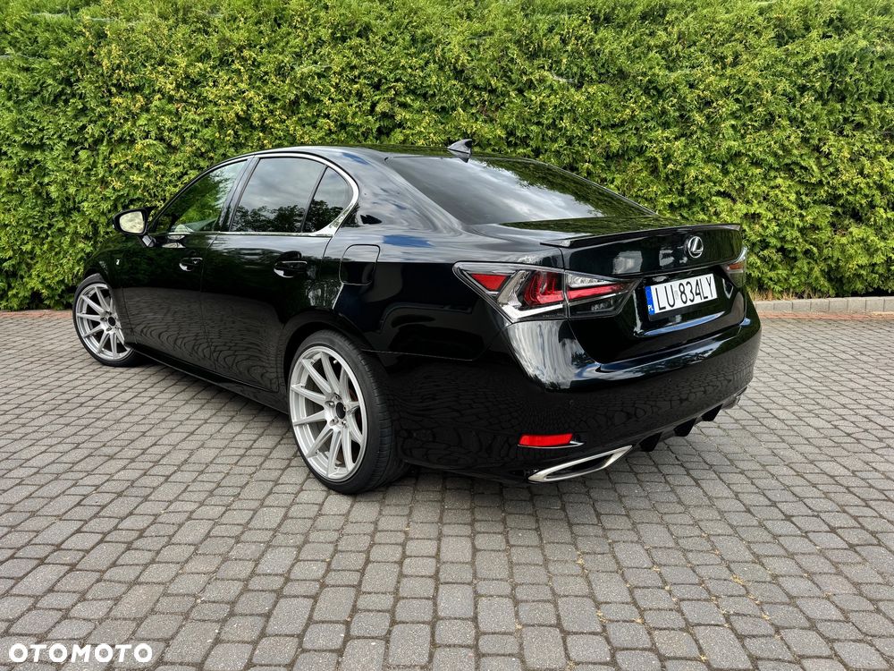 Lexus GS 200t / 300 F Sport - 5