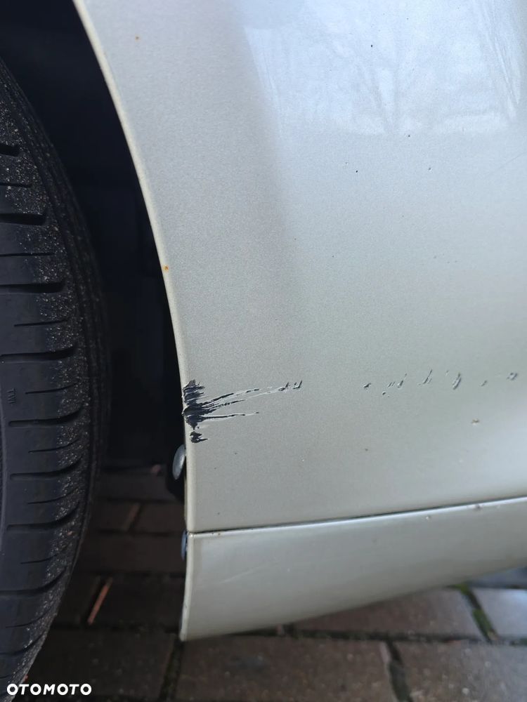 Toyota Corolla Verso 1.8 Sol + 7os - 14