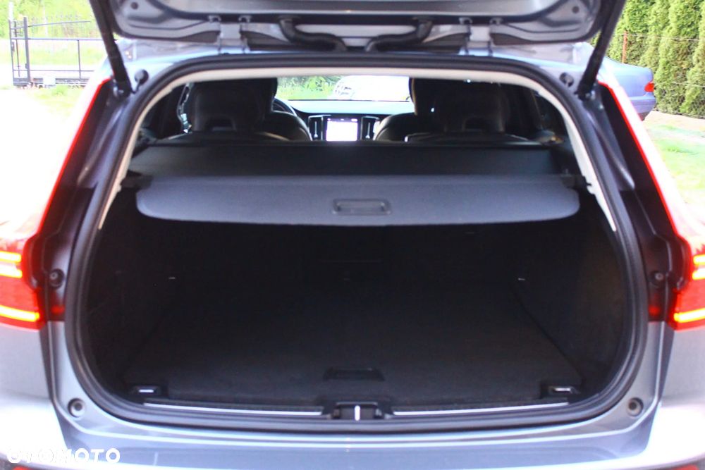 Volvo V60 B3 B DKG Inscription - 32