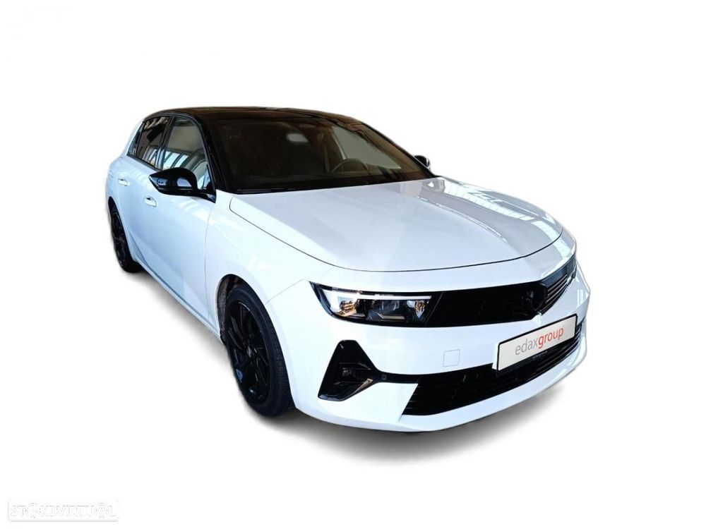 Opel Astra 1.2 T Elegance Aut. - 1