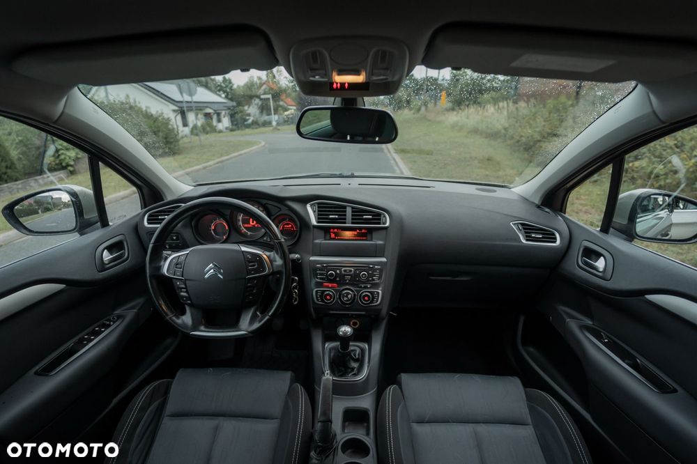 Citroën C4 1.6 HDi Seduction - 13