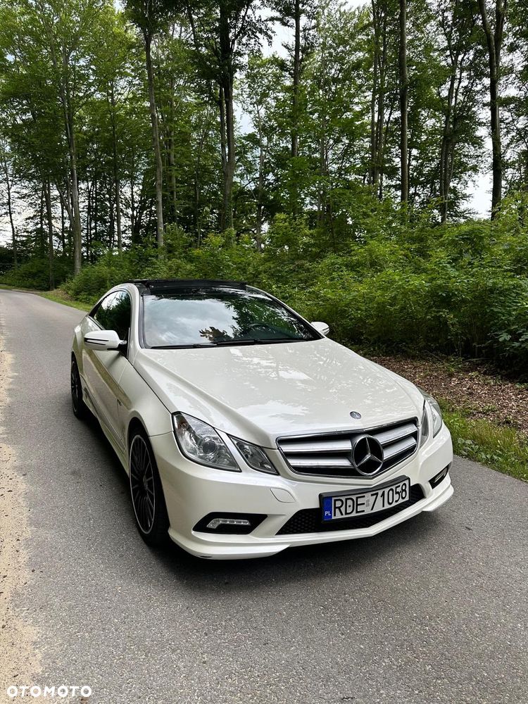 Mercedes-Benz Klasa E 350 CDI BlueEff - 1