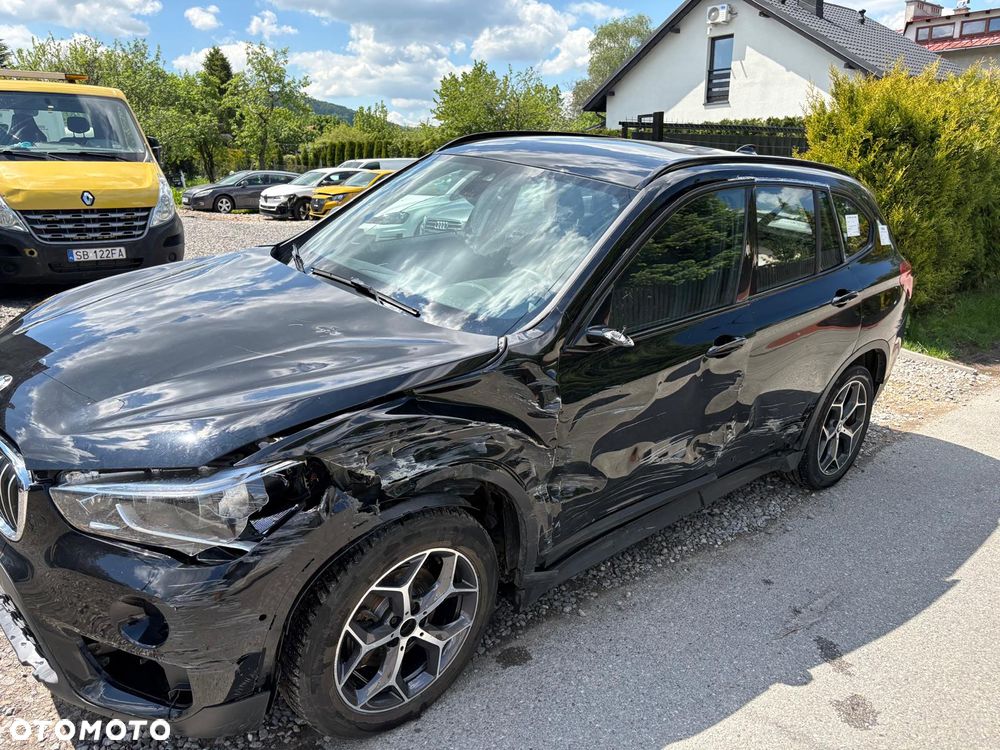 BMW X1 sDrive18d Business Edition - 13