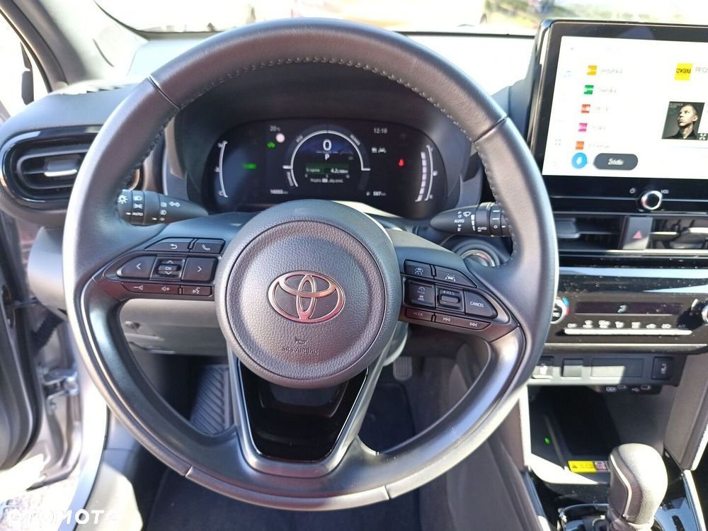 Toyota Yaris Cross Hybrid 1.5 Style - 16