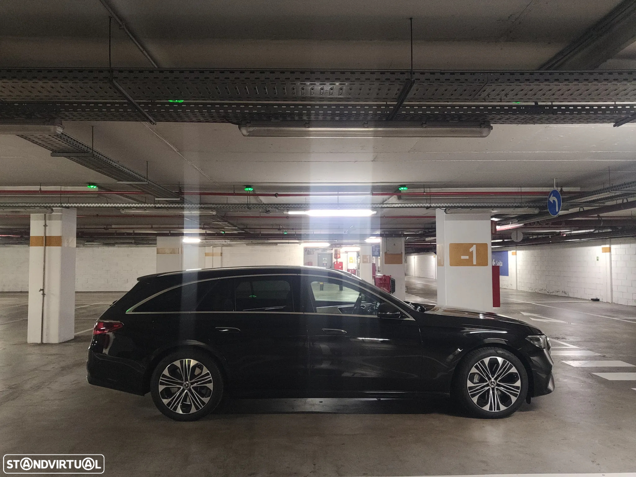 Mercedes-Benz E 300 - 16