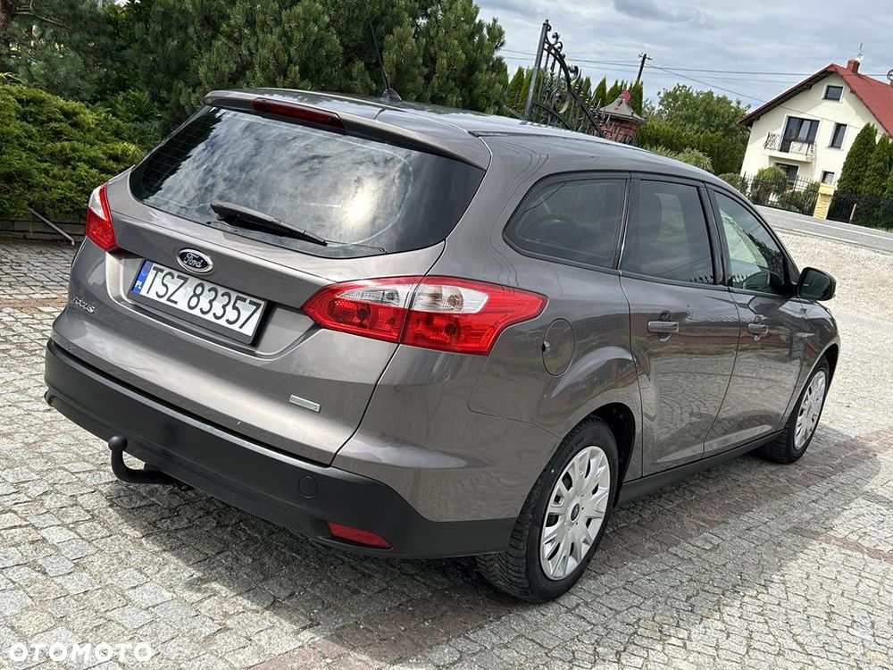 Ford Focus - 23