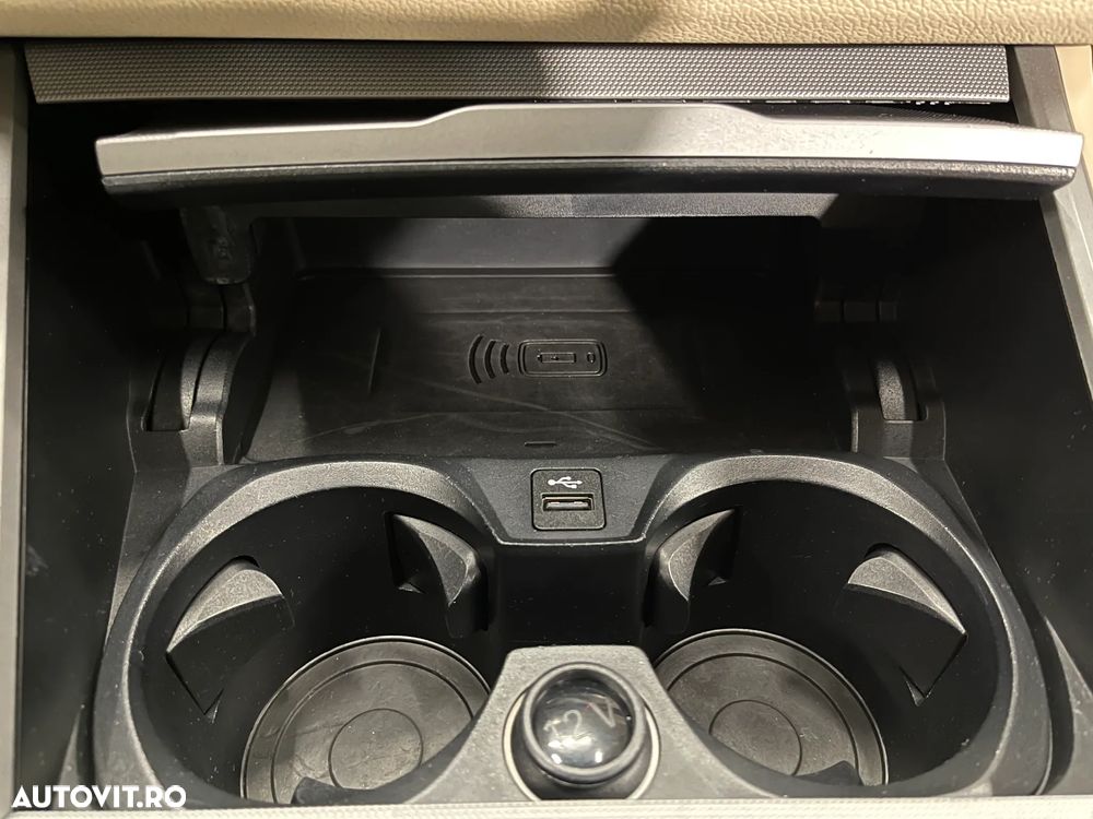 BMW Seria 3 320d xDrive AT MHEV - 28