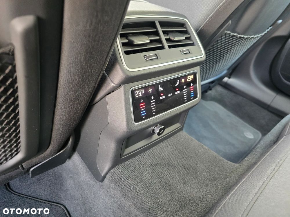 Audi A6 Avant - 29