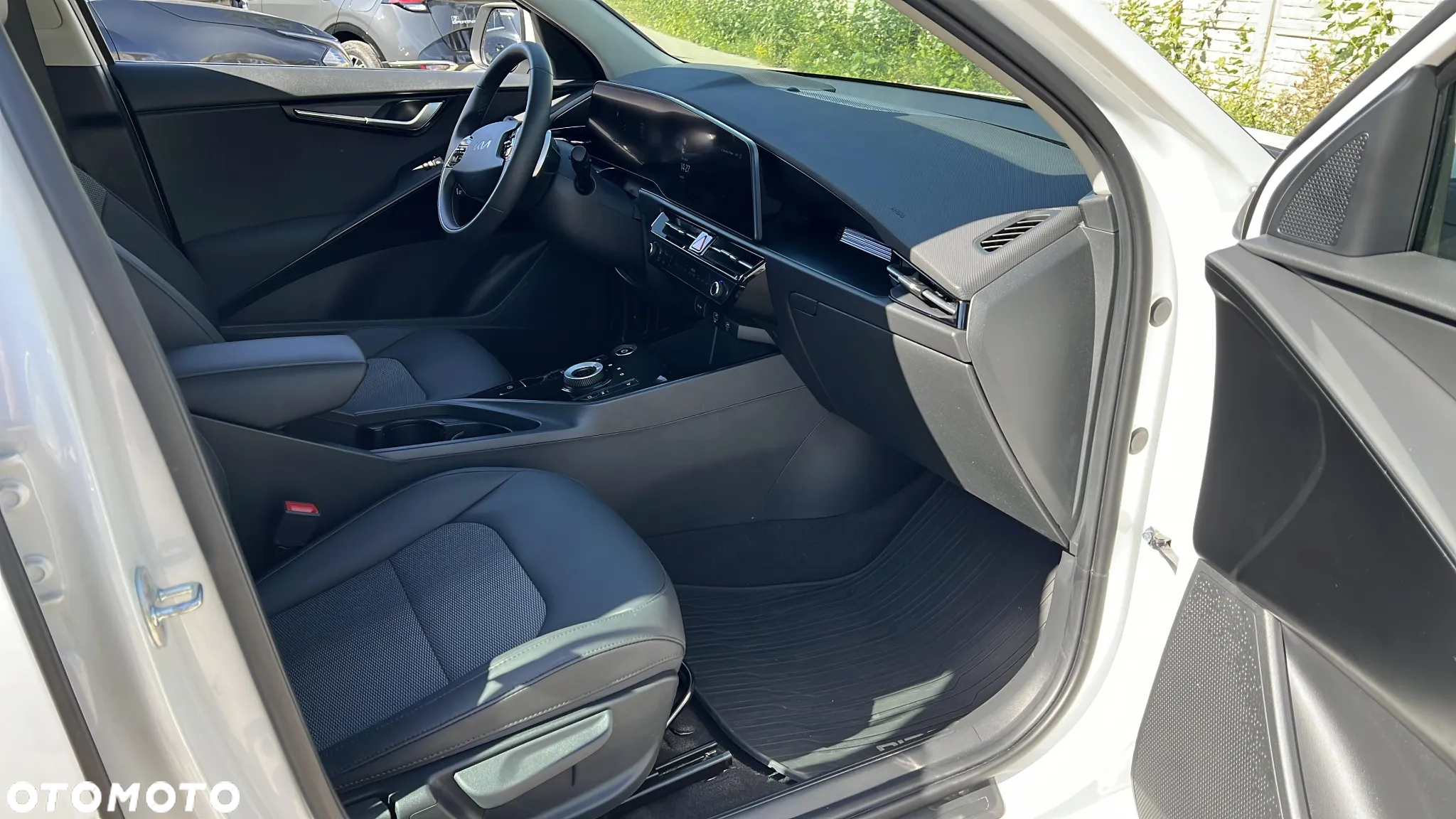 Kia Niro e-Niro 64kWh M - 22