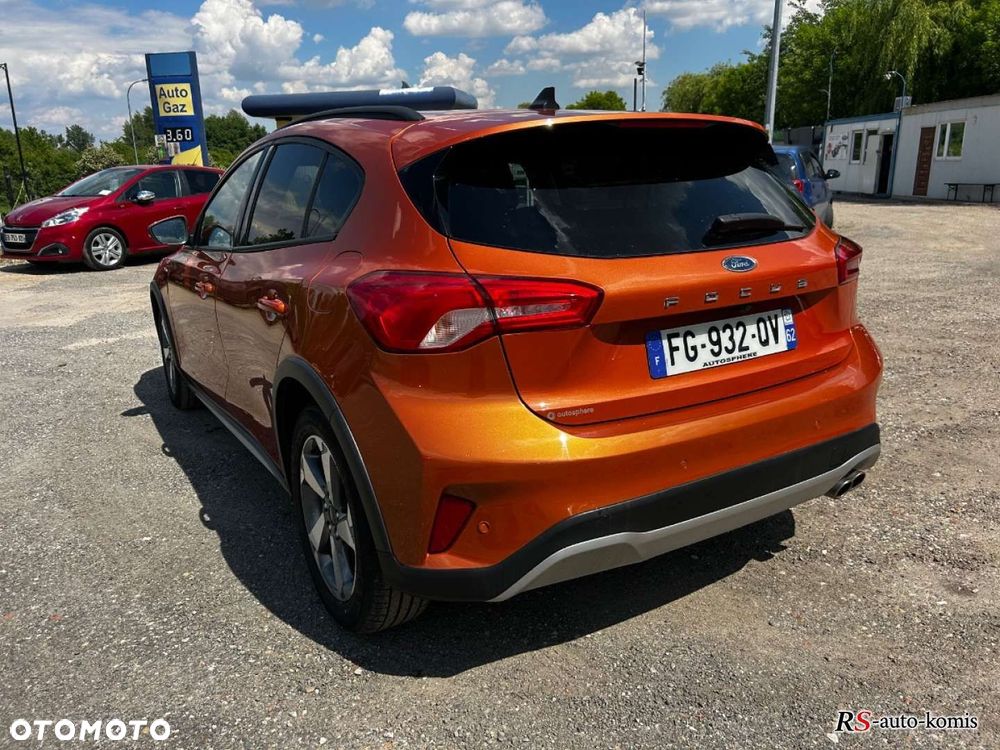 Ford Focus - 12