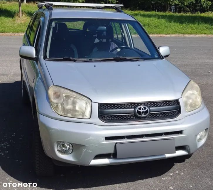 Toyota RAV4 2.0 VVT-i 4x4 - 1