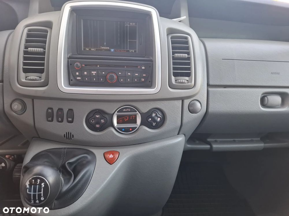 Renault Trafic Grand Passenger Pack Clim - 18
