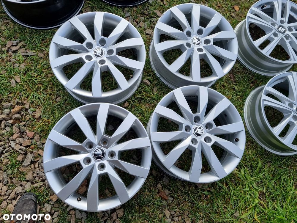 Skoda 5E0 OCTAVIA 3,4,SUPERB,AUDI,VW GOLF,SEAT alu 6x17 ET48 5X112 bdb stan - 1