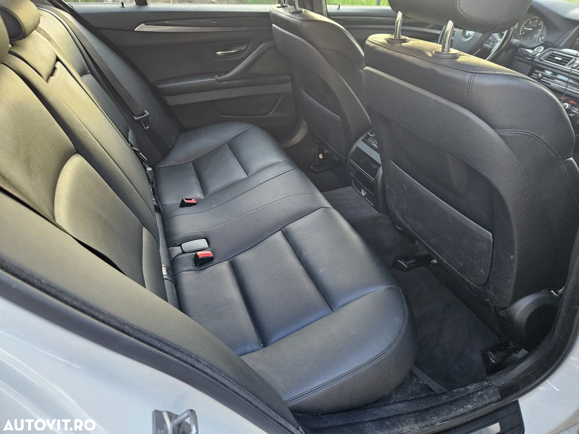 BMW Seria 5 525d xDrive AT - 6