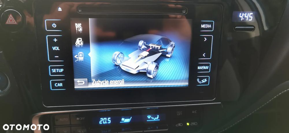 Toyota Auris - 18