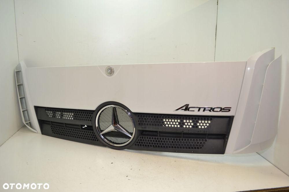 MERCEDES ACTROS MP4 EURO 6 15R MASKA ATRAPA KOMPLETNA A9607500409 - 1