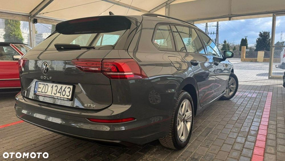 Volkswagen Golf Variant 1.5 eTSI mHEV Business DSG - 24