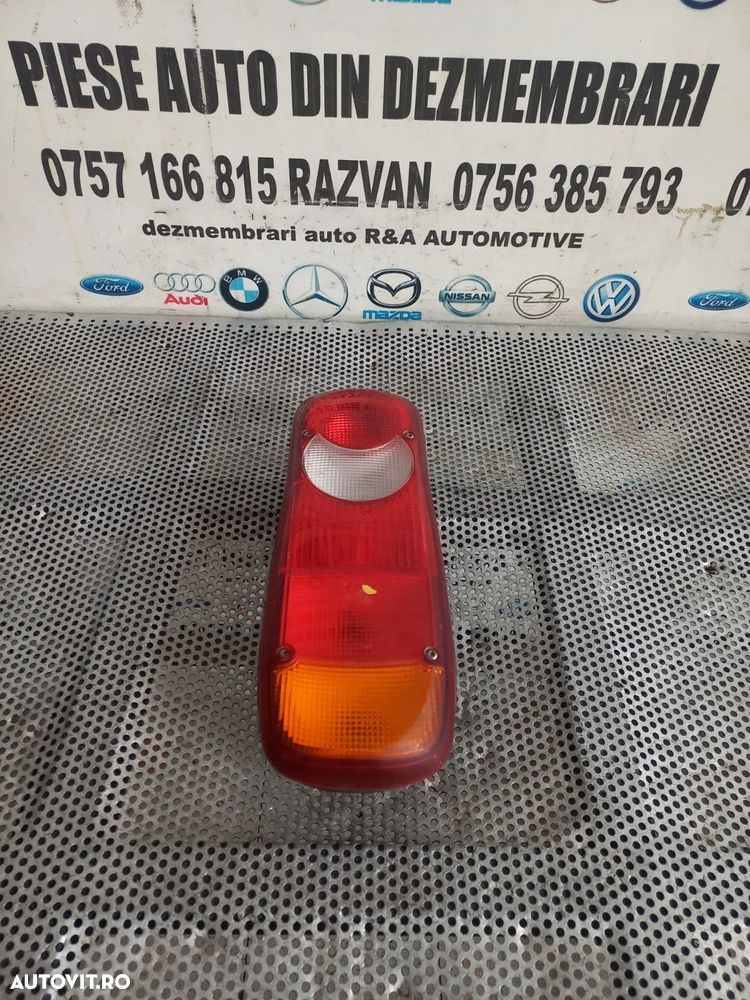 Lampa Stop Tripla Dreapta Renault Master 3 Opel Movano 2.3 Dci Euro 5 125 Cai An 2011-2012-2013-201 - 2