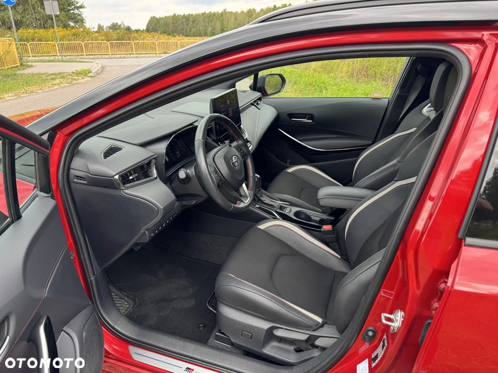 Toyota Corolla 1.8 Hybrid GR Sport Dynamic - 11