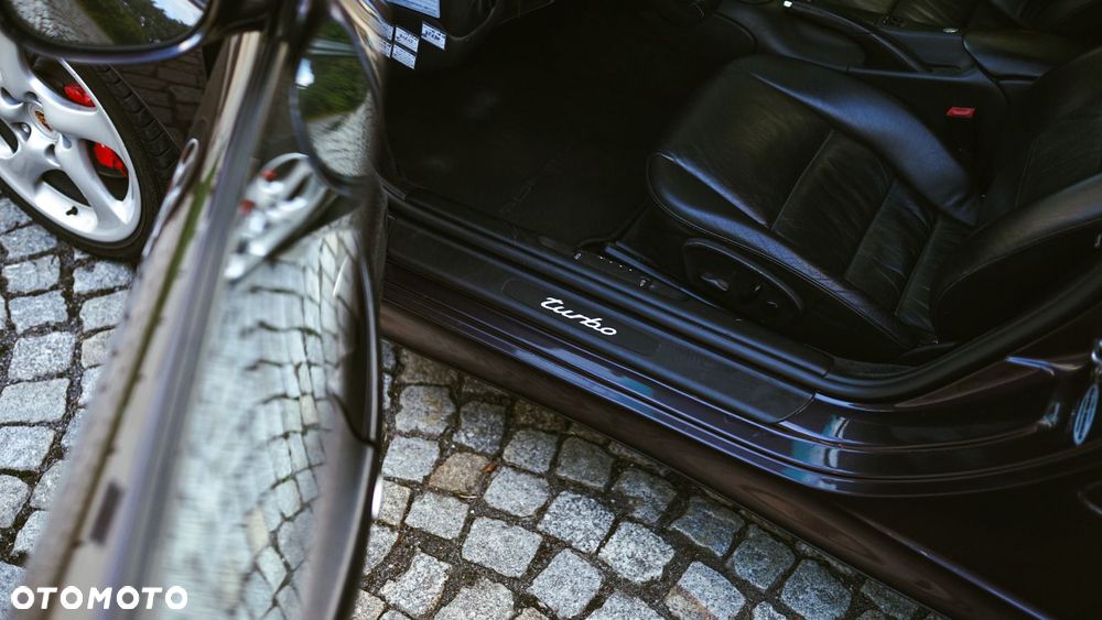 Porsche 911 - 31