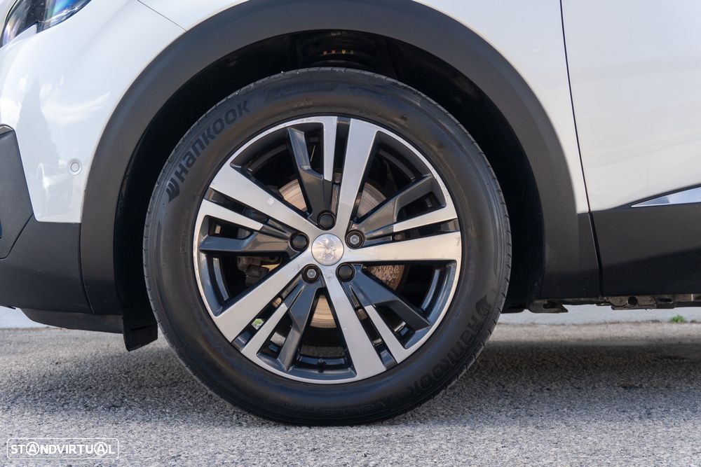 Peugeot 5008 BlueHDI 120 EAT6 Allure - 4
