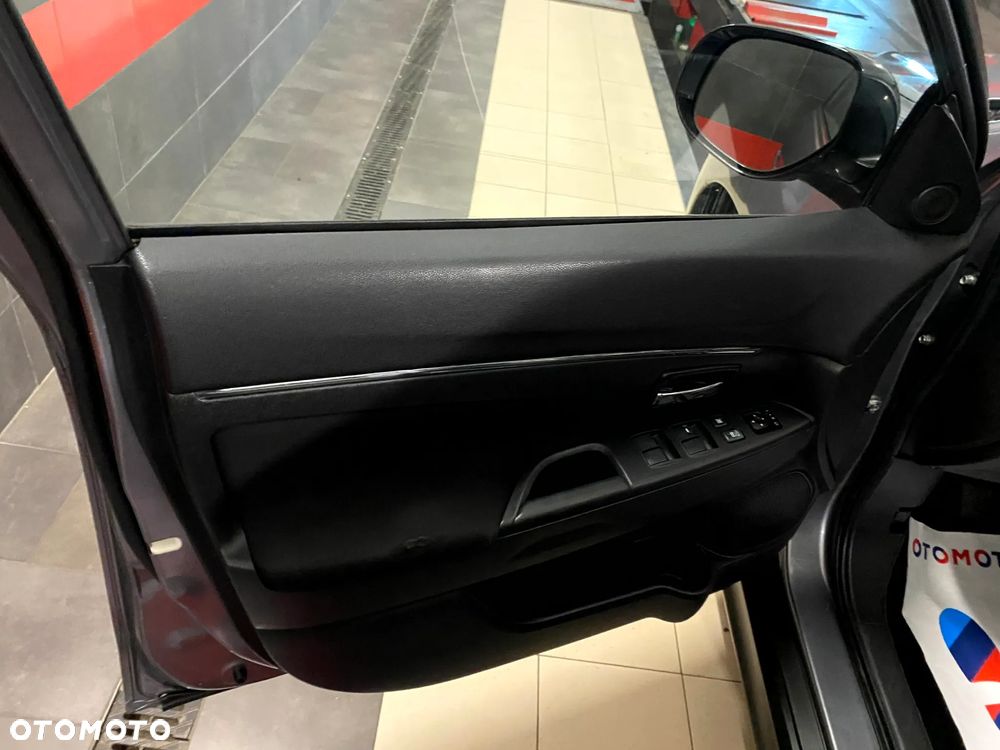Mitsubishi ASX 1.6 2WD Diamant Edition+ - 11