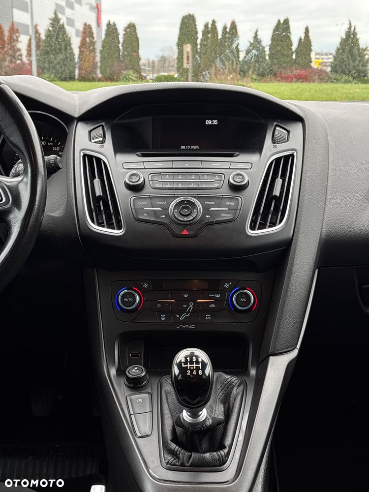 Ford Focus 1.6 TDCi DPF Trend - 17