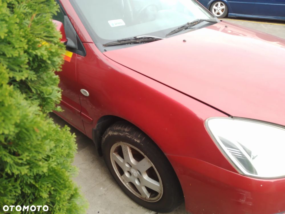 MITSUBISHI LANCER VII KOMBI 1.6 16V 03 - 08  ZDERZAK PRZÓD PRZEDNI R20 - 10