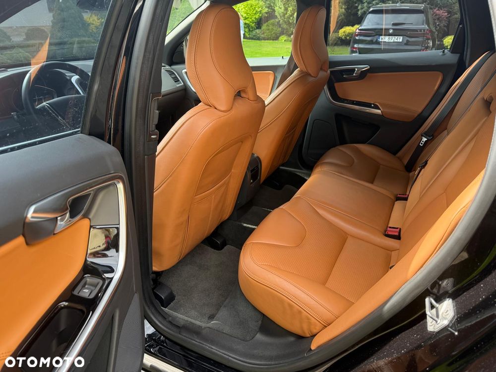 Volvo XC 60 D5 AWD Geartronic Linje Inscription - 11