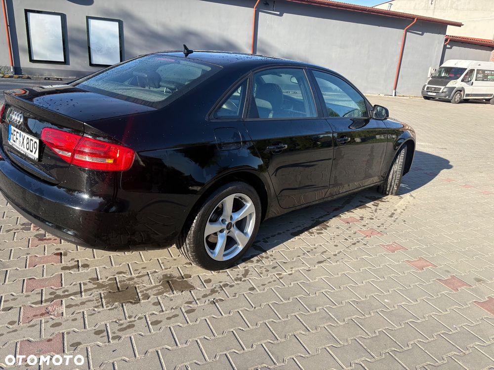 Audi A4 Limousine 2.0 TDI DPF clean diesel multitronic S line Sportpaket - 5