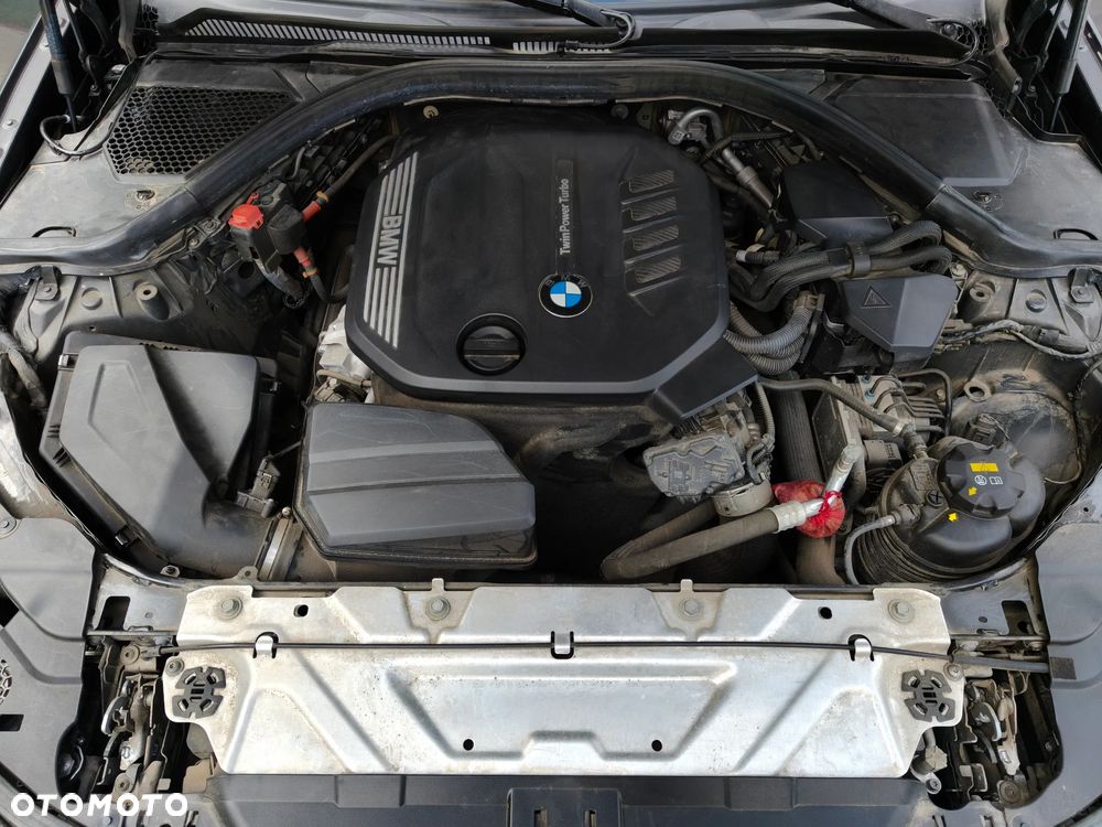 BMW Seria 3 320d xDrive - 13