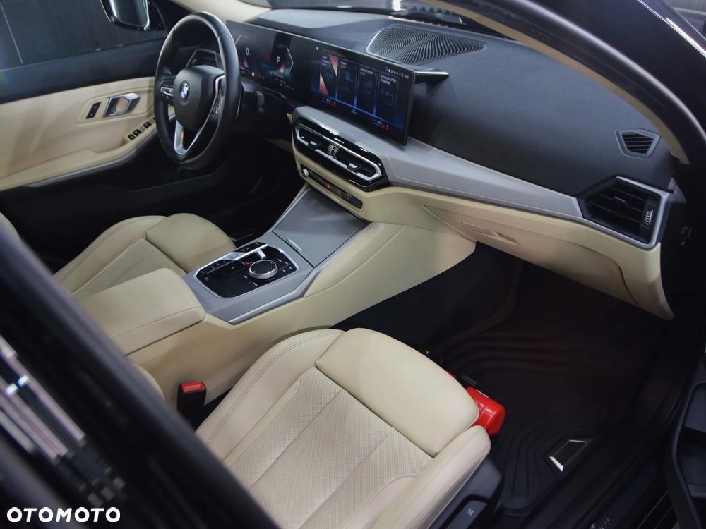 BMW Seria 3 318i - 7