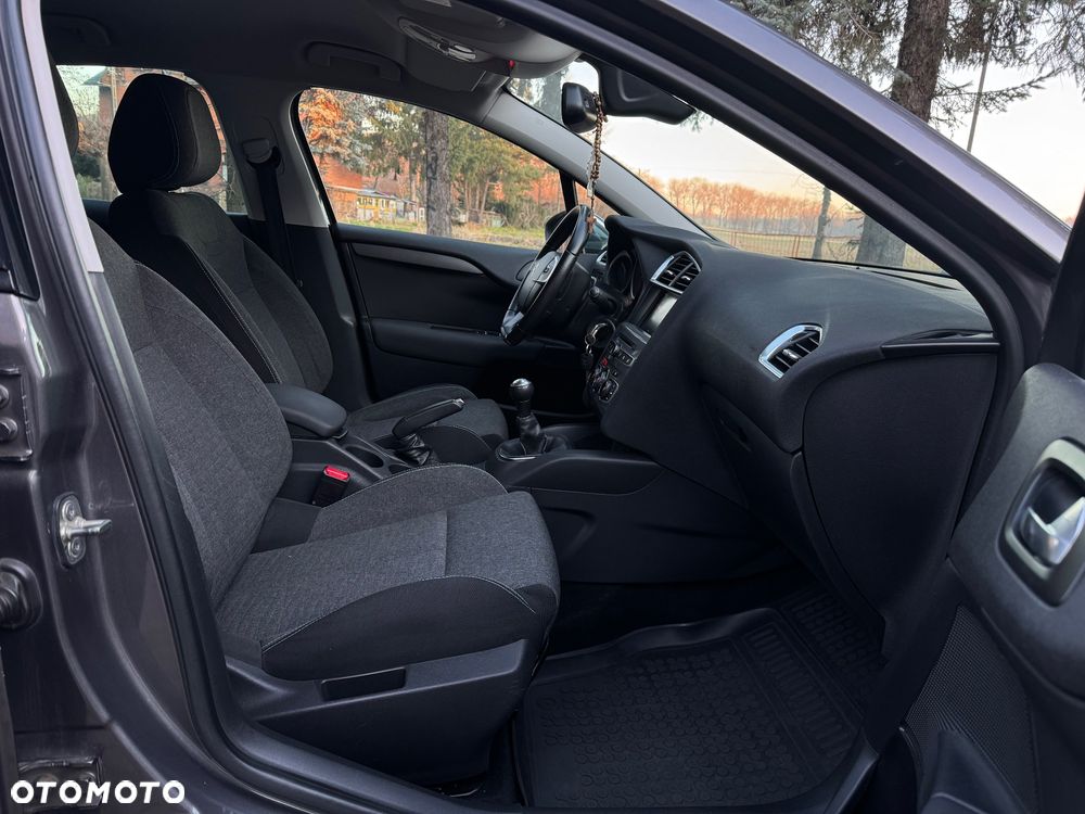 Citroën C4 1.2 PureTech Feel - 8