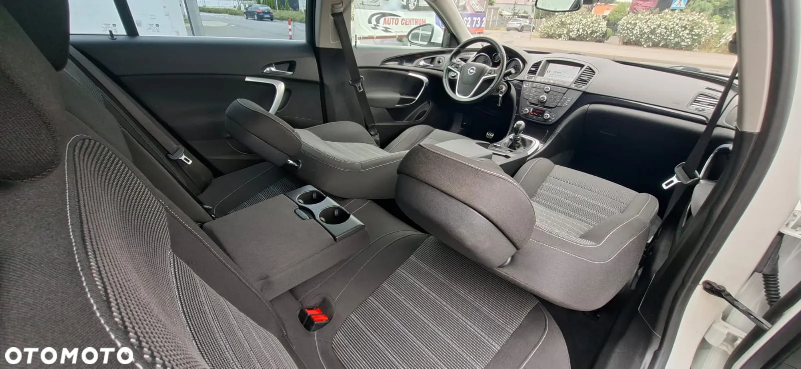 Opel Insignia 1.4 T Cosmo S&S - 17