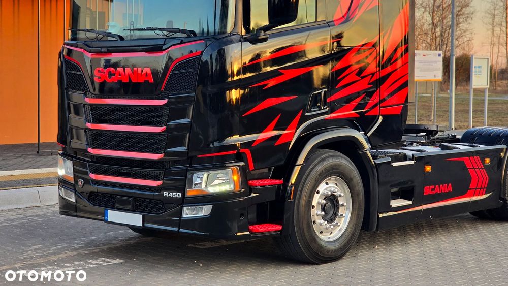 Scania R450 ❗️STANDARD / HYDRAULIKA / ALUFELGI / NAVI / LED / VIRTUAL COCKPIT / DUŻE ZBIORNIKI / ZABUDOWY MIĘDZYOSIOWE / RETARDER / LODÓWKA / ACC / NOWE SPRZĘGŁO I HAMULCE / BEZ EGR / SALON POLSKA ❗️ - 24