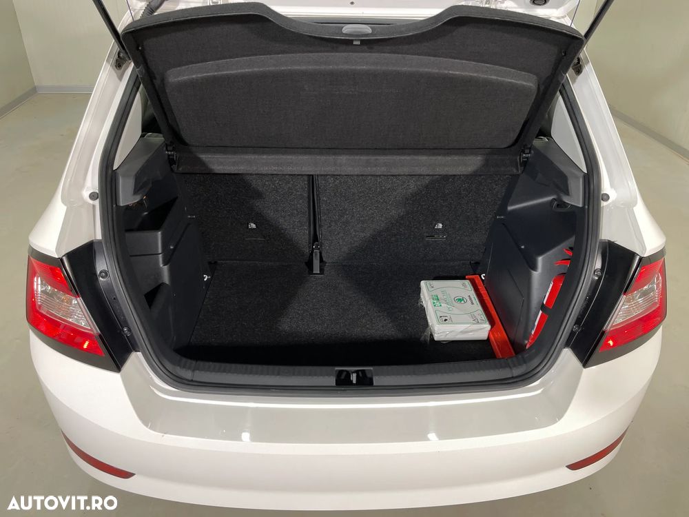 Skoda Fabia 1.0 TSI 95 CP Ambition - 13