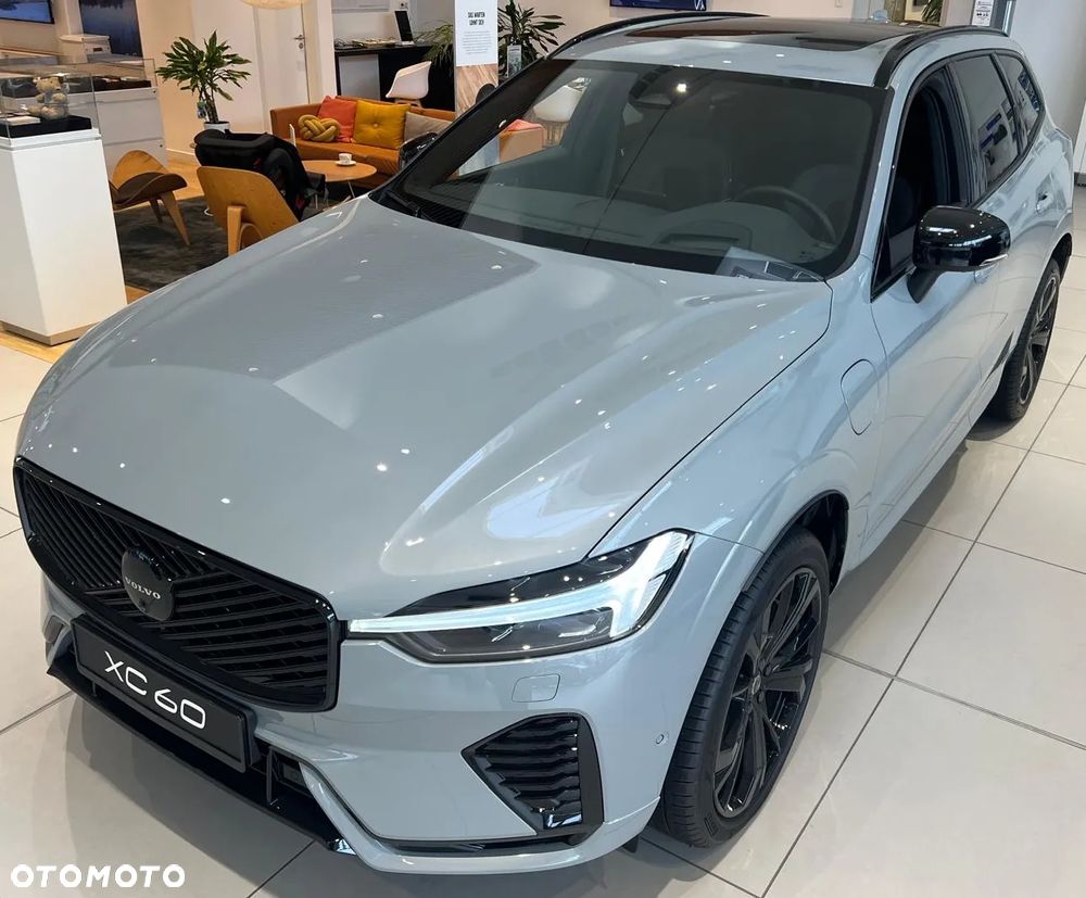 Volvo XC 60 T8 Plug-In Hybrid AWD Ultimate Black Edition - 1