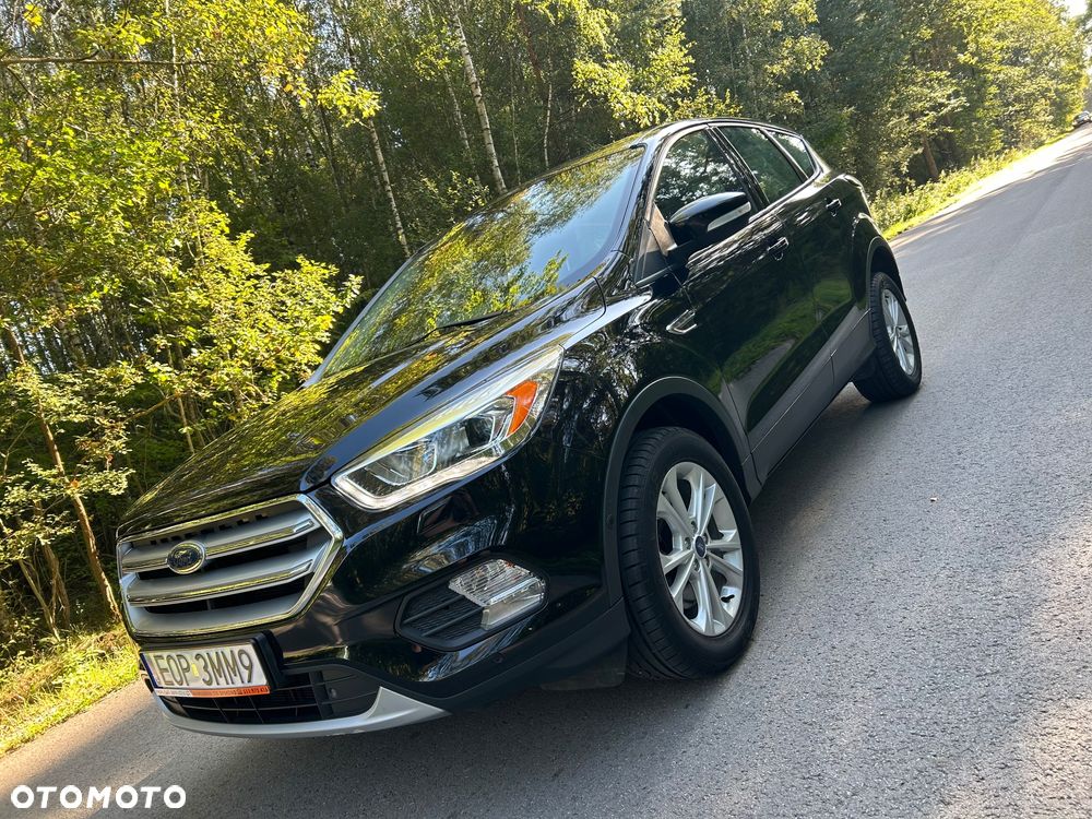 Ford Kuga 2017 photo 2