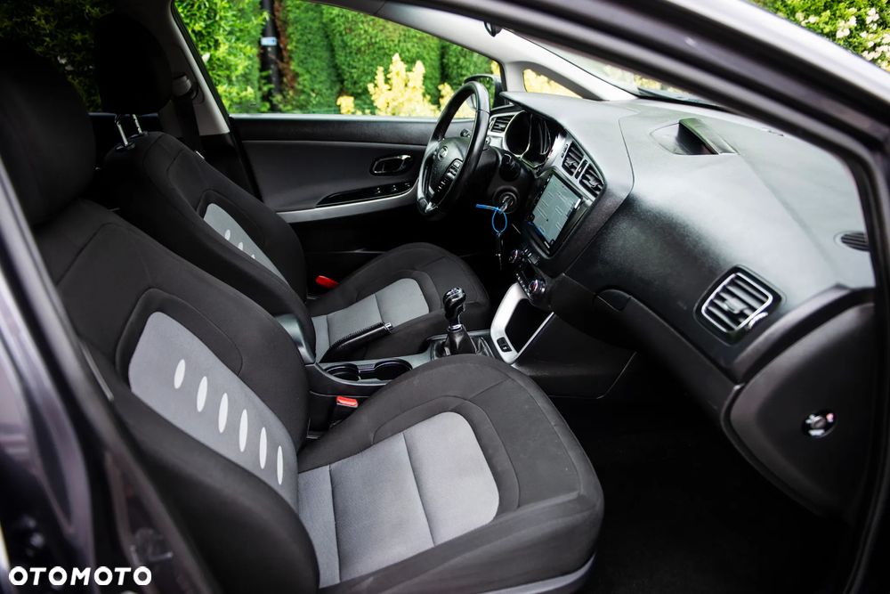 Kia Ceed 1.6 GDI ISG Vision - 37