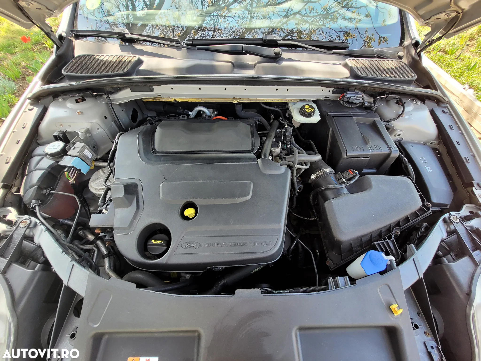 Ford Mondeo - 12