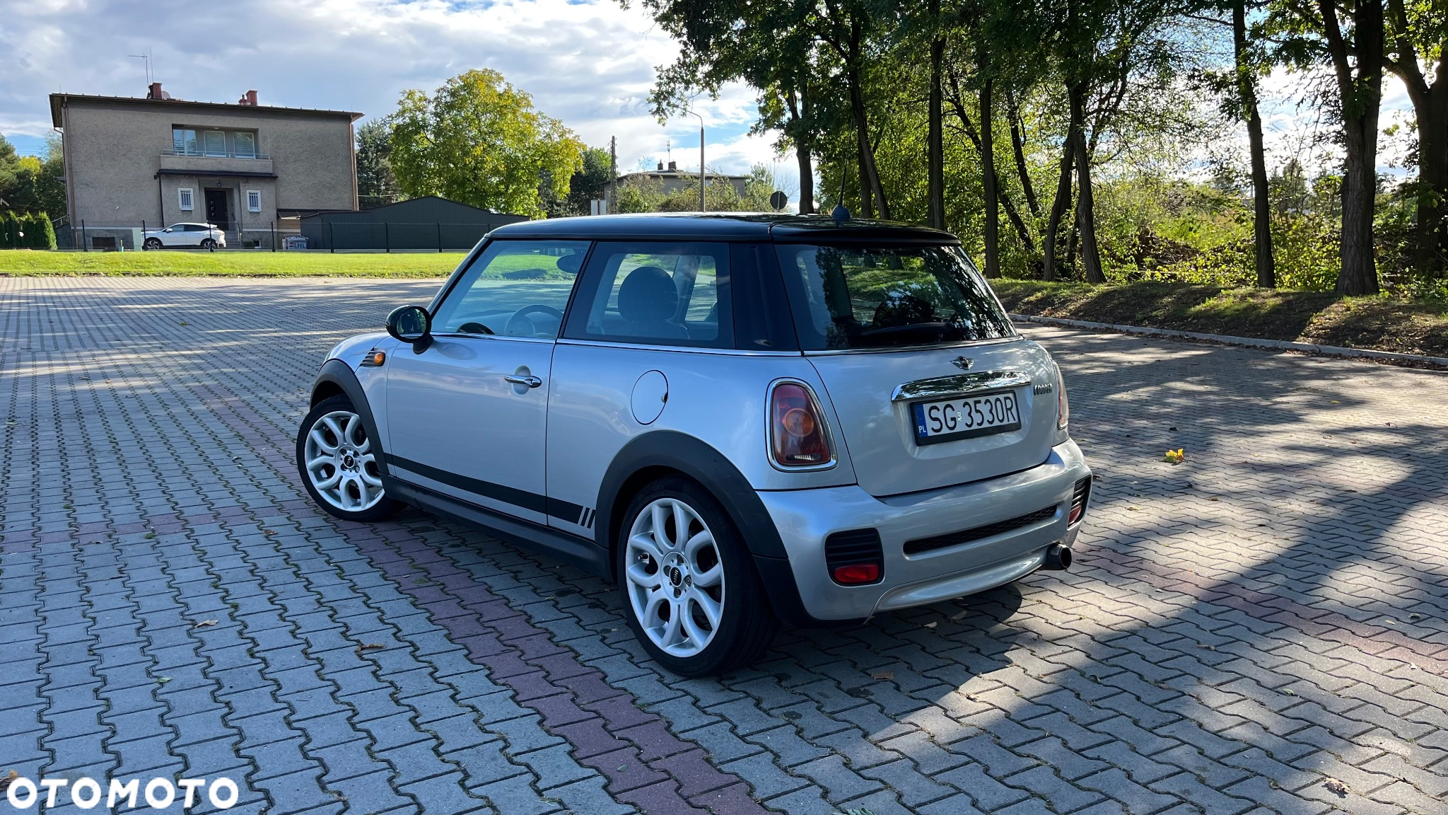 MINI Cooper Standard - 13