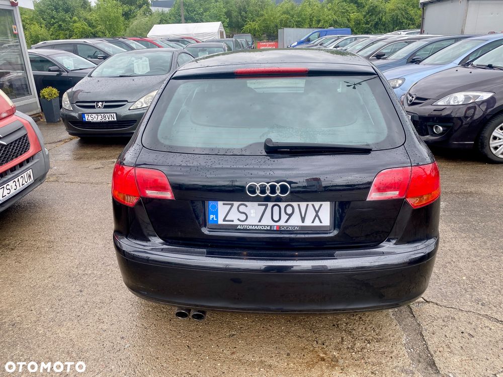 Audi A3 Sportback - 18