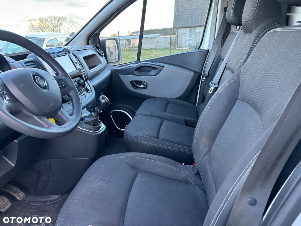 Renault Trafic - 9