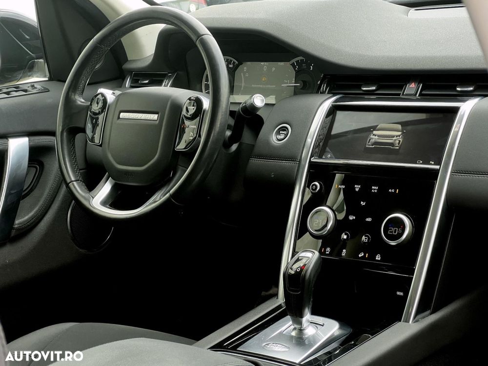 Land Rover Discovery Sport - 8