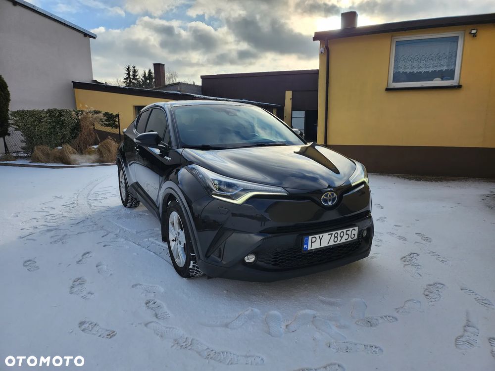 Toyota C-HR 1.8 Hybrid Prestige - 2