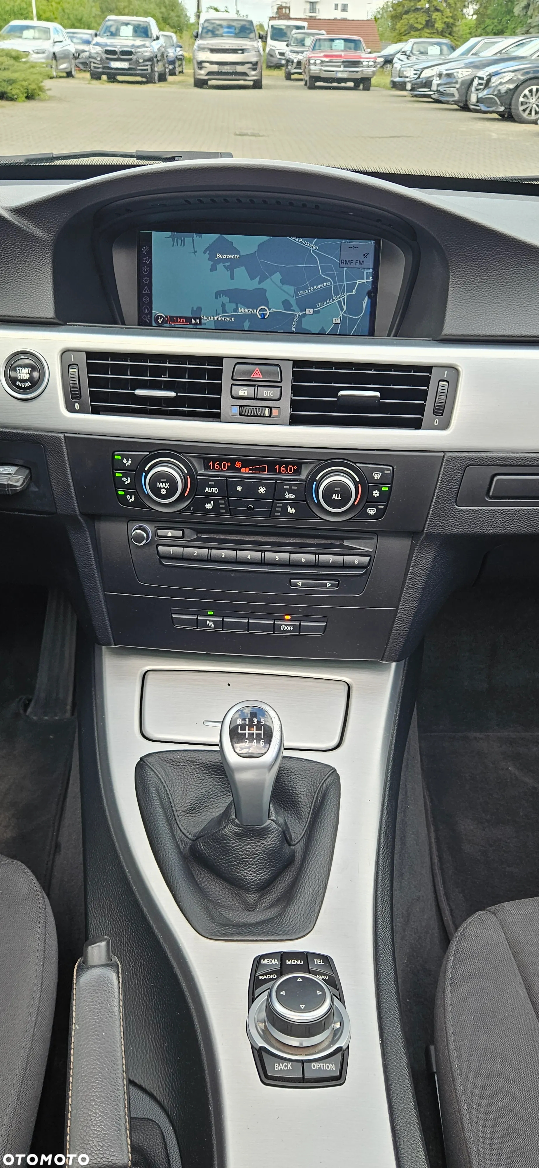 BMW Seria 3 316d Touring Modern Line - 23
