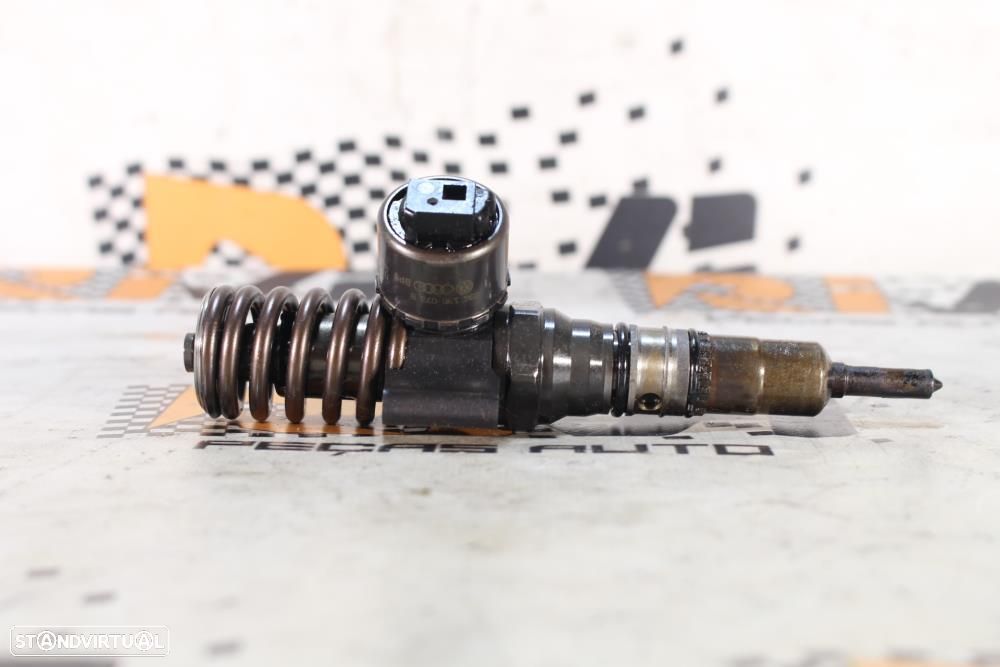 Injetor Audi A3 (8P1)  03G130073b / 0414720402 / Ck - 5