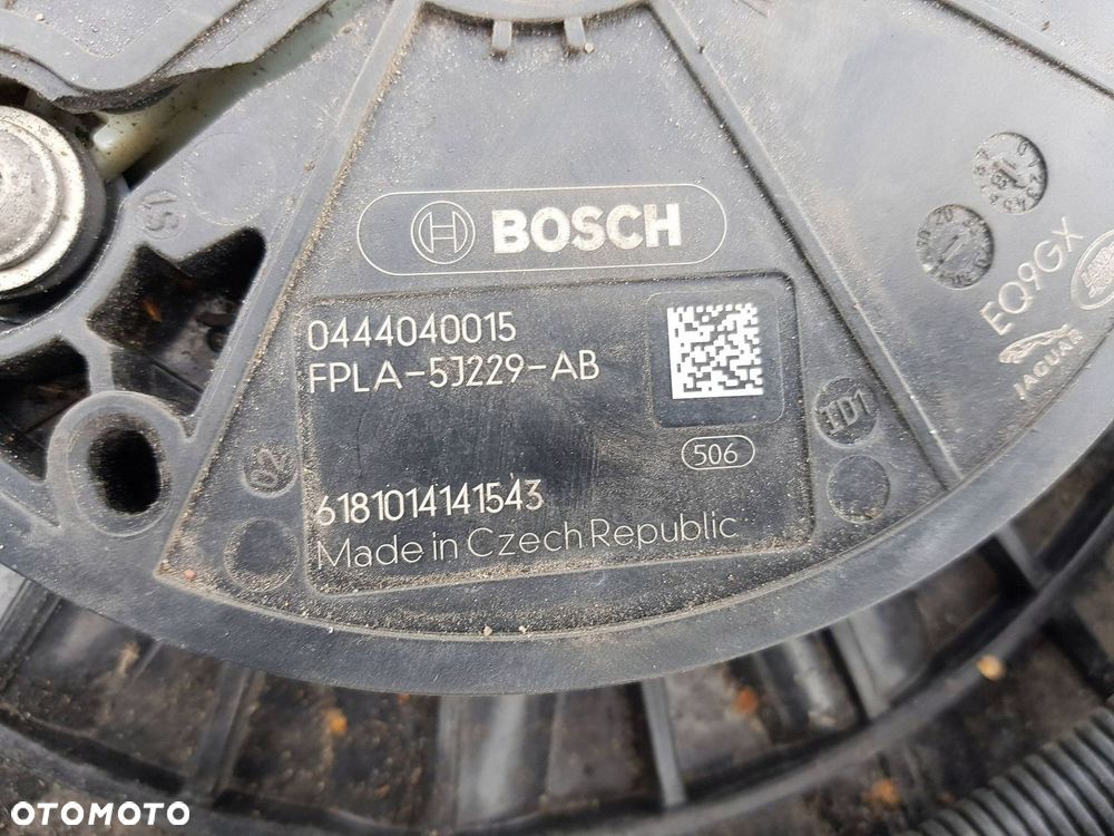 JAGUAR E-PACE 17-24r 2.0 D ZBIORNIK POMPKA ADBLUE J9C3-5J228-AD - 3