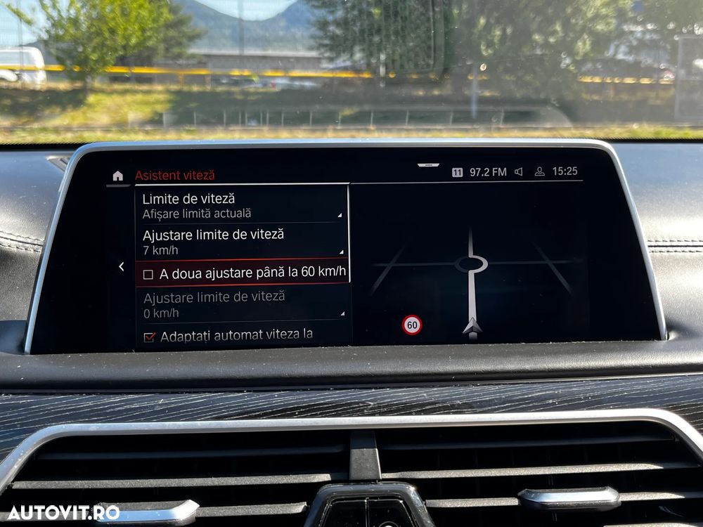 BMW Seria 7 750Ld xDrive - 29