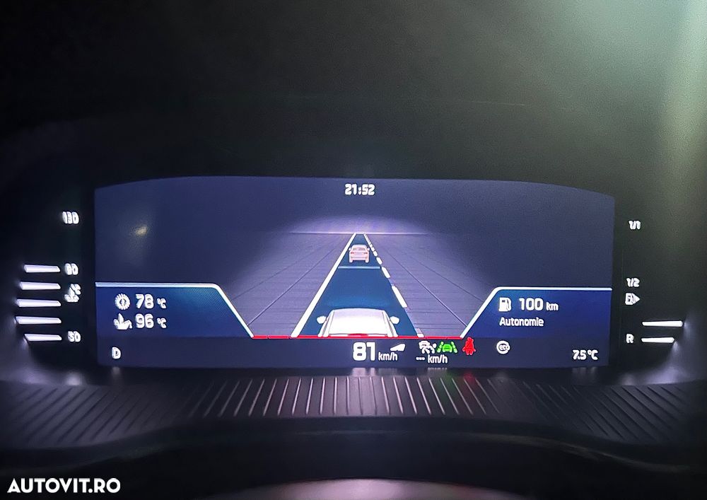 Skoda Octavia 2.0 245 TSI DSG RS - 23